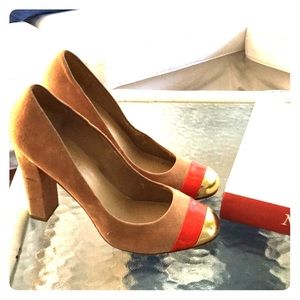 Talbots Suede Spring Heels 7.5 / leather sole